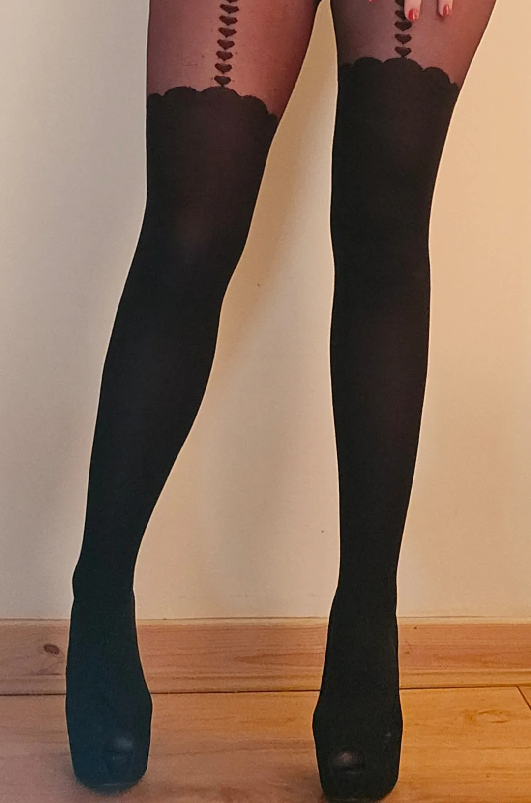 Black Tights with heart motifs