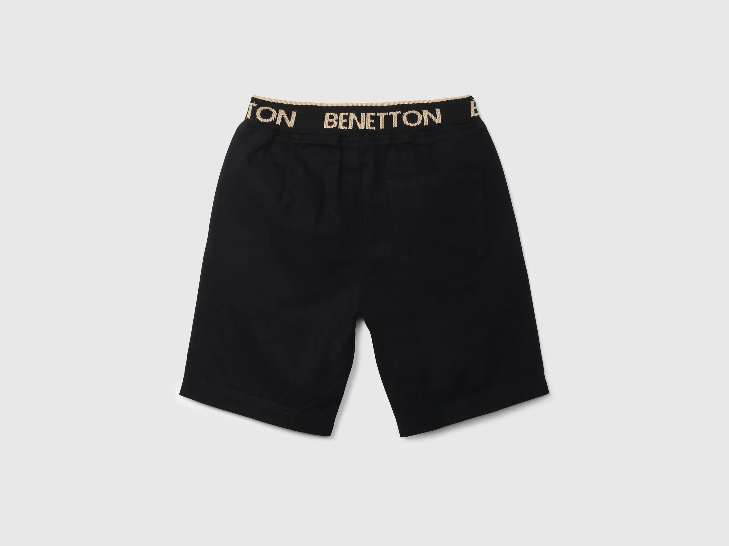Boys Woven Solid Shorts
