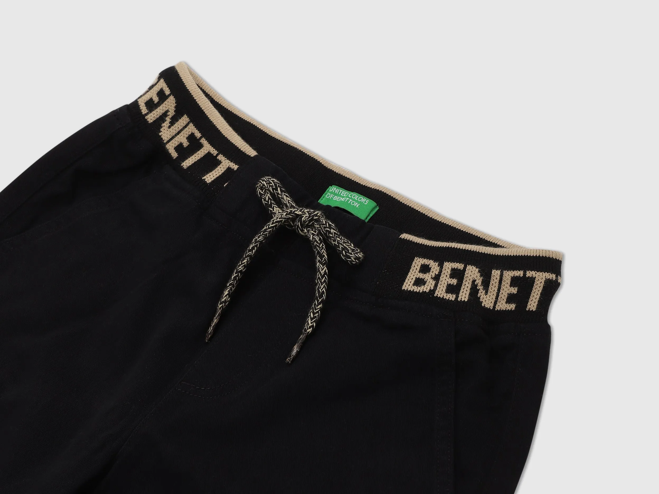 Boys Woven Solid Shorts