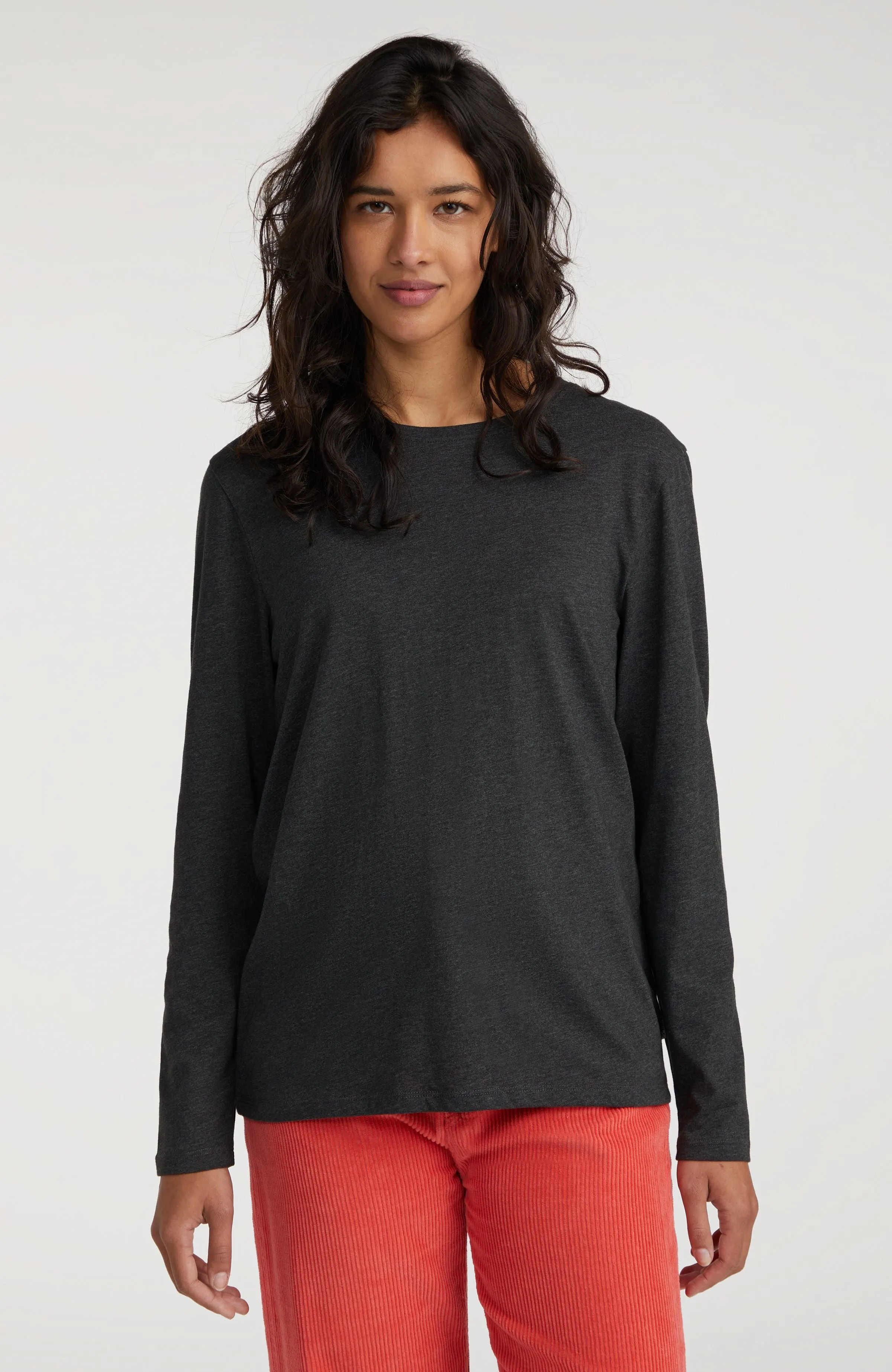 Essential Langarmshirt | Black Out