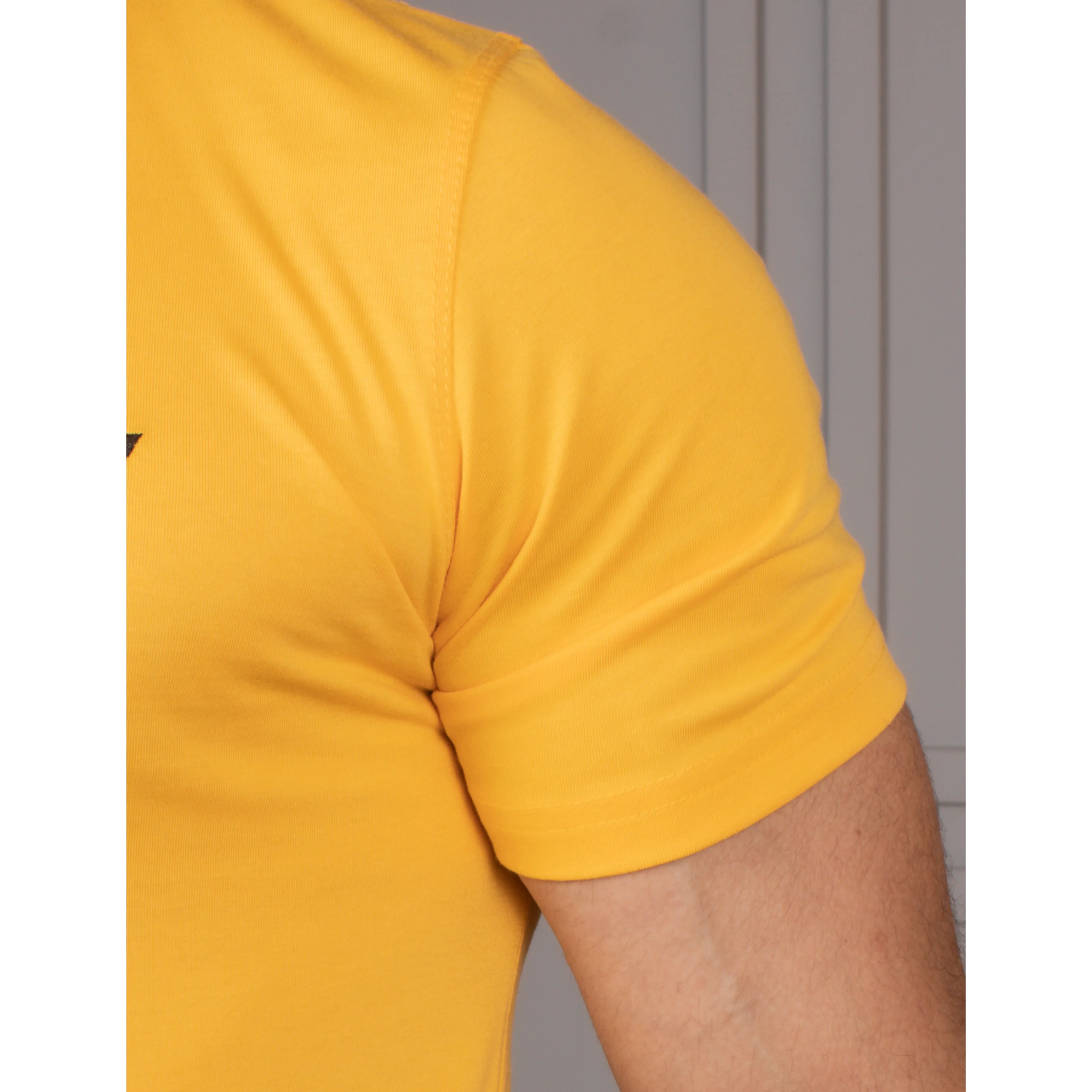 Men's Half Sleeve Round Neck T-Shirt Code-D