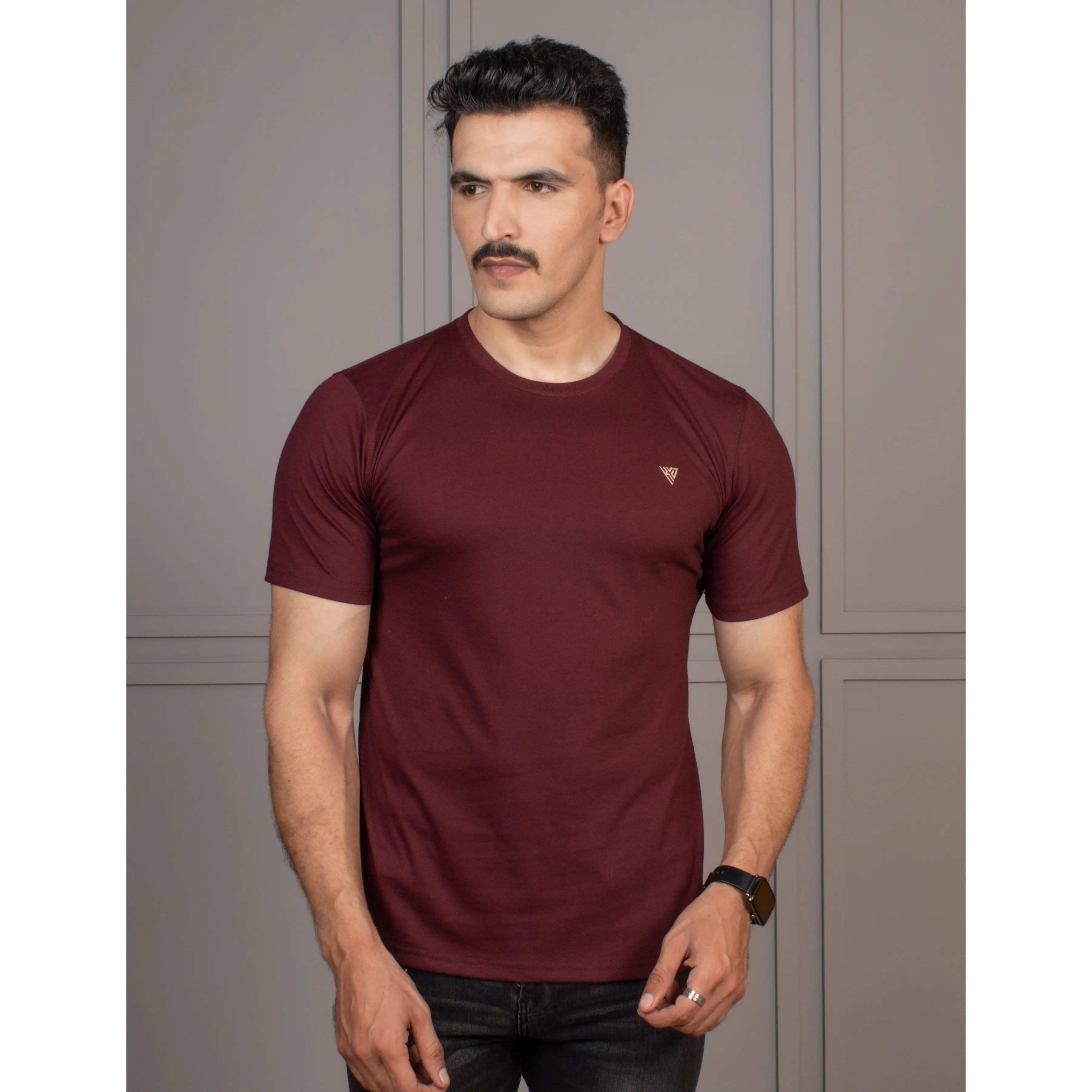 Men's Half Sleeve Round Neck T-Shirt Code-D