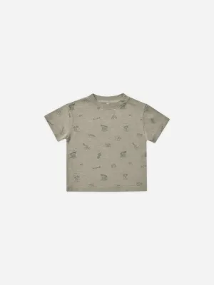 Relaxed Tee || Hawaii