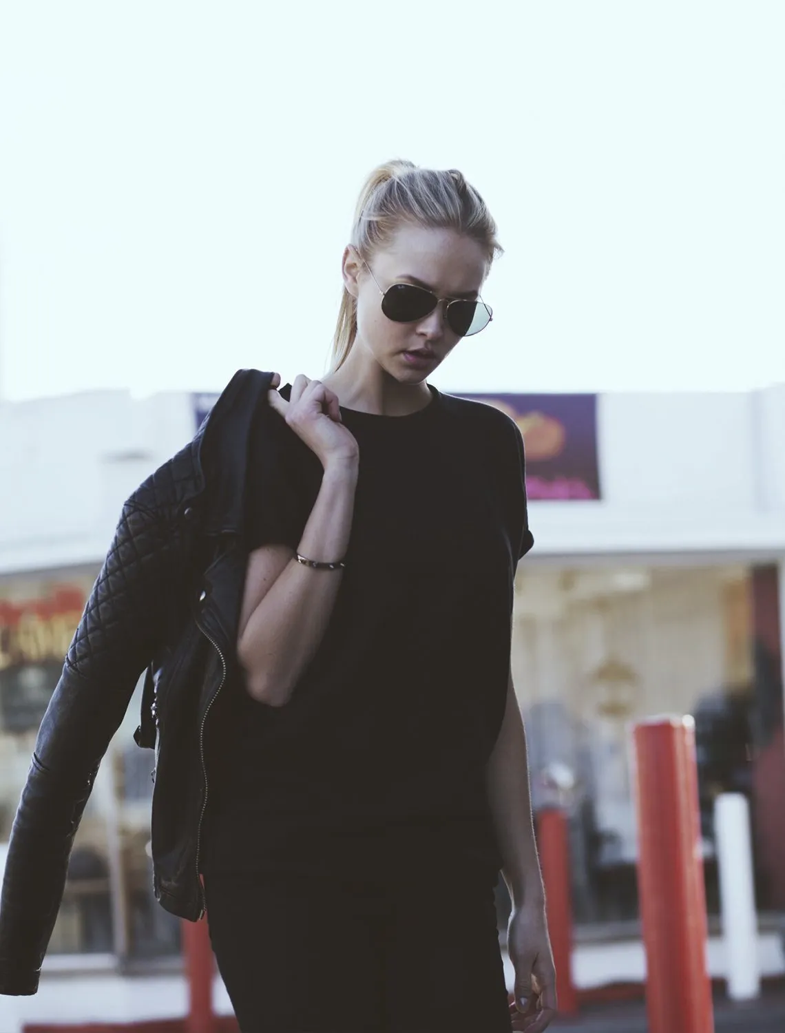 Roll Sleeve Sweatshirt Tee / Black