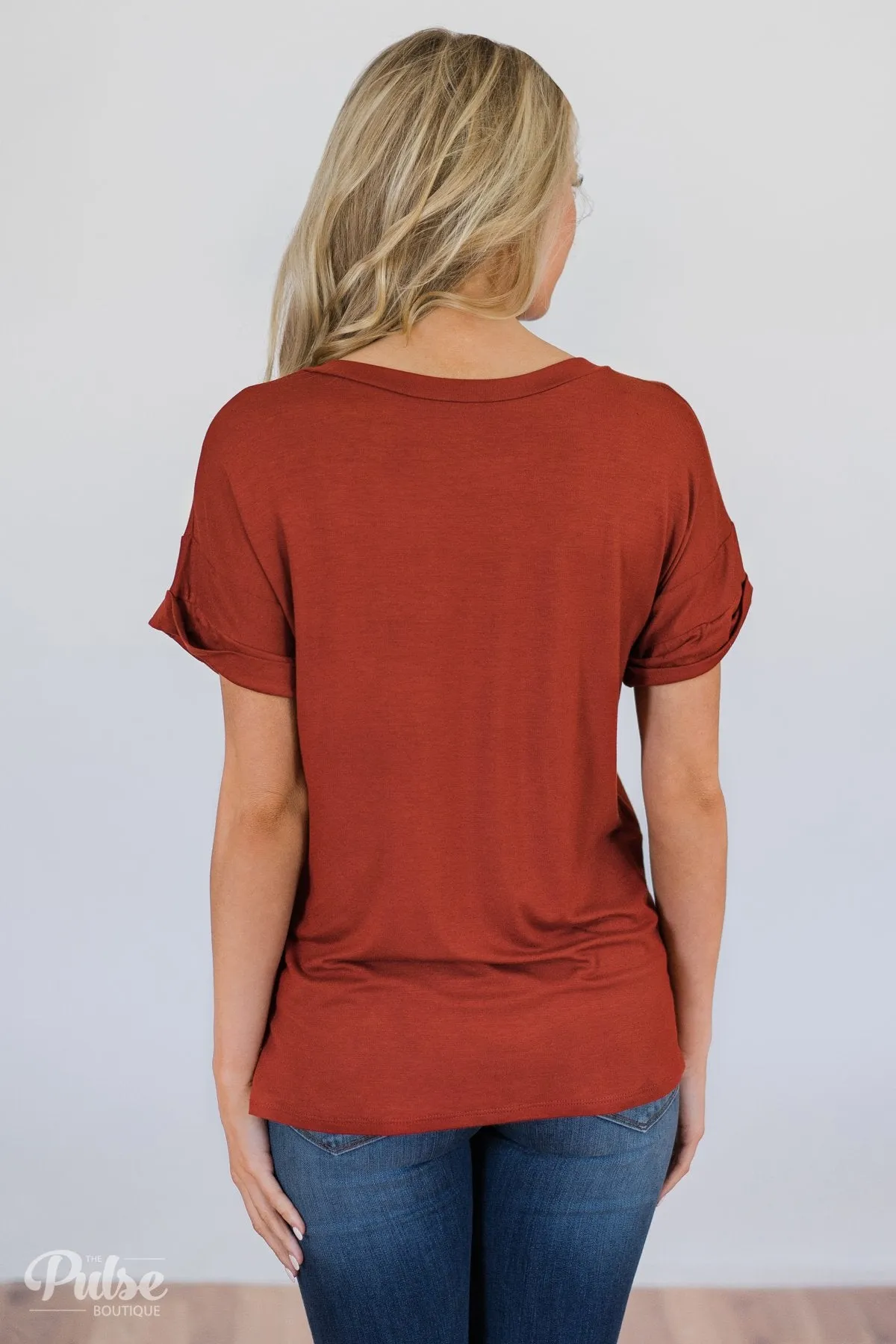The Perfect Pocket Tee - Rust