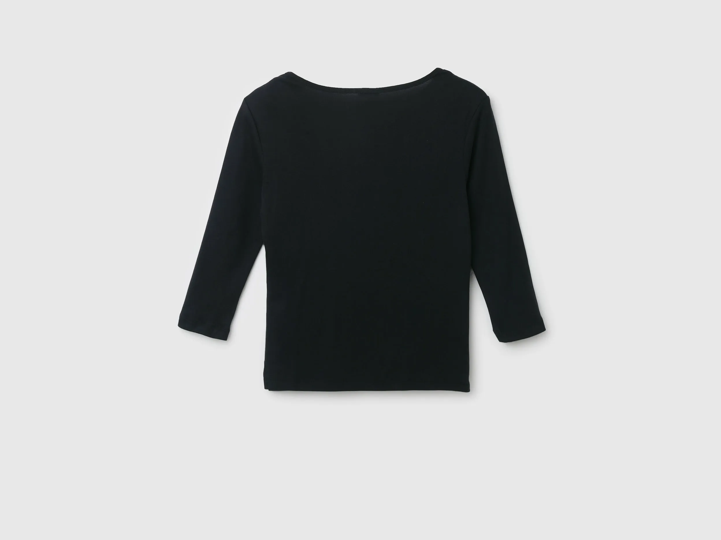 Women Solid Round Neck Top