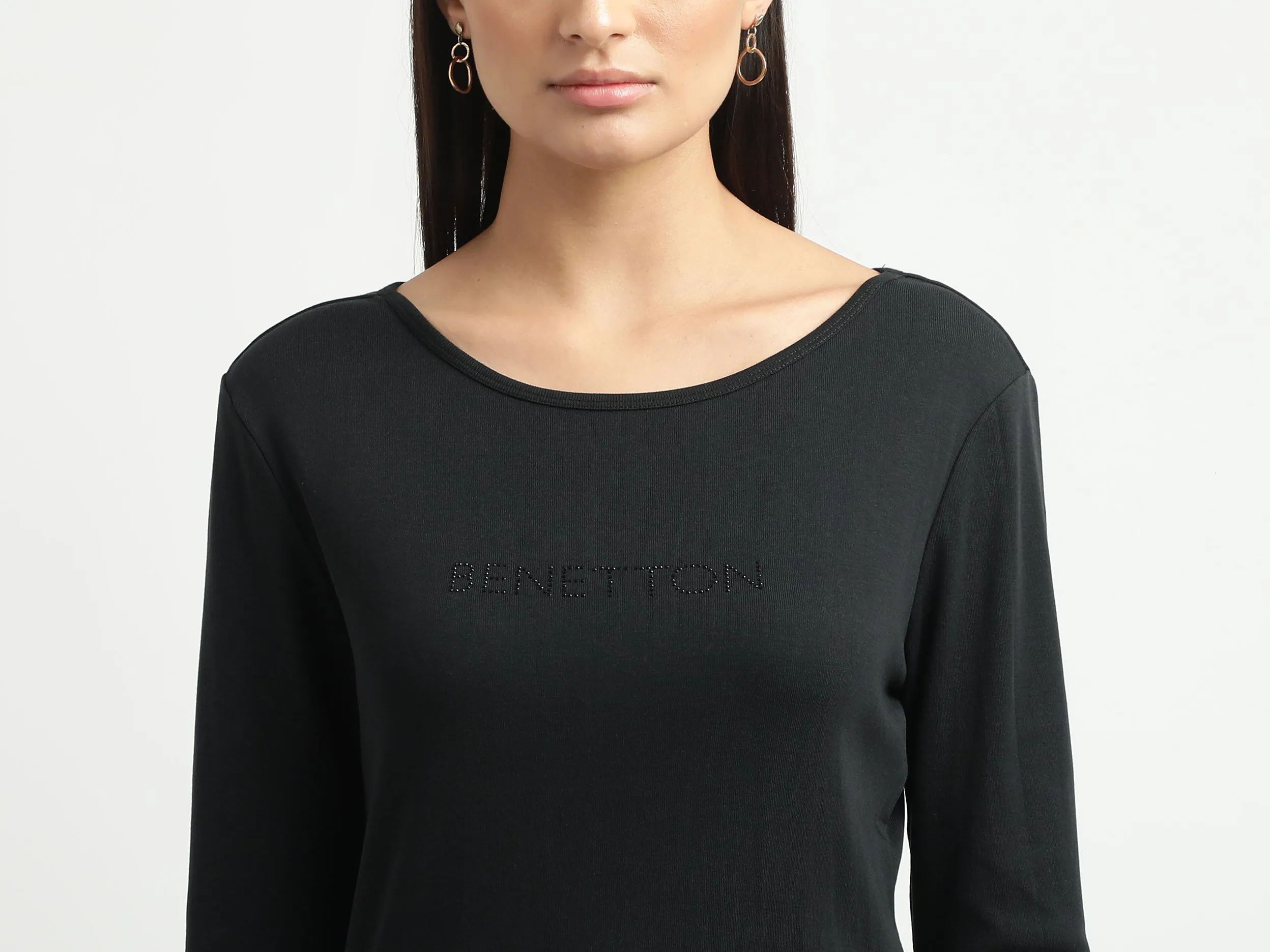 Women Solid Round Neck Top